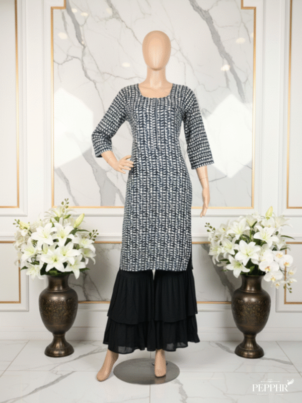Noorika Navy Blue Block Printed Straight Kurti