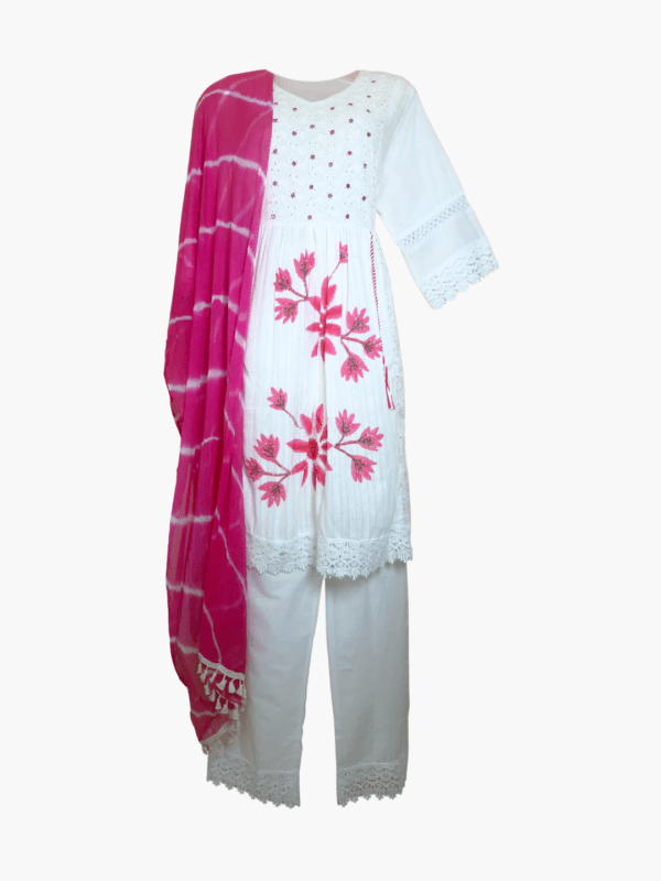 Zehra Noor White & Pink Hand-Embroidered Mul Cotton A-Line Kurti Set with Dupatta